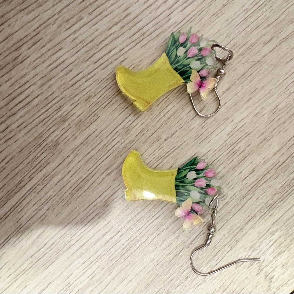 Earring bundle - Picture 6 of 7